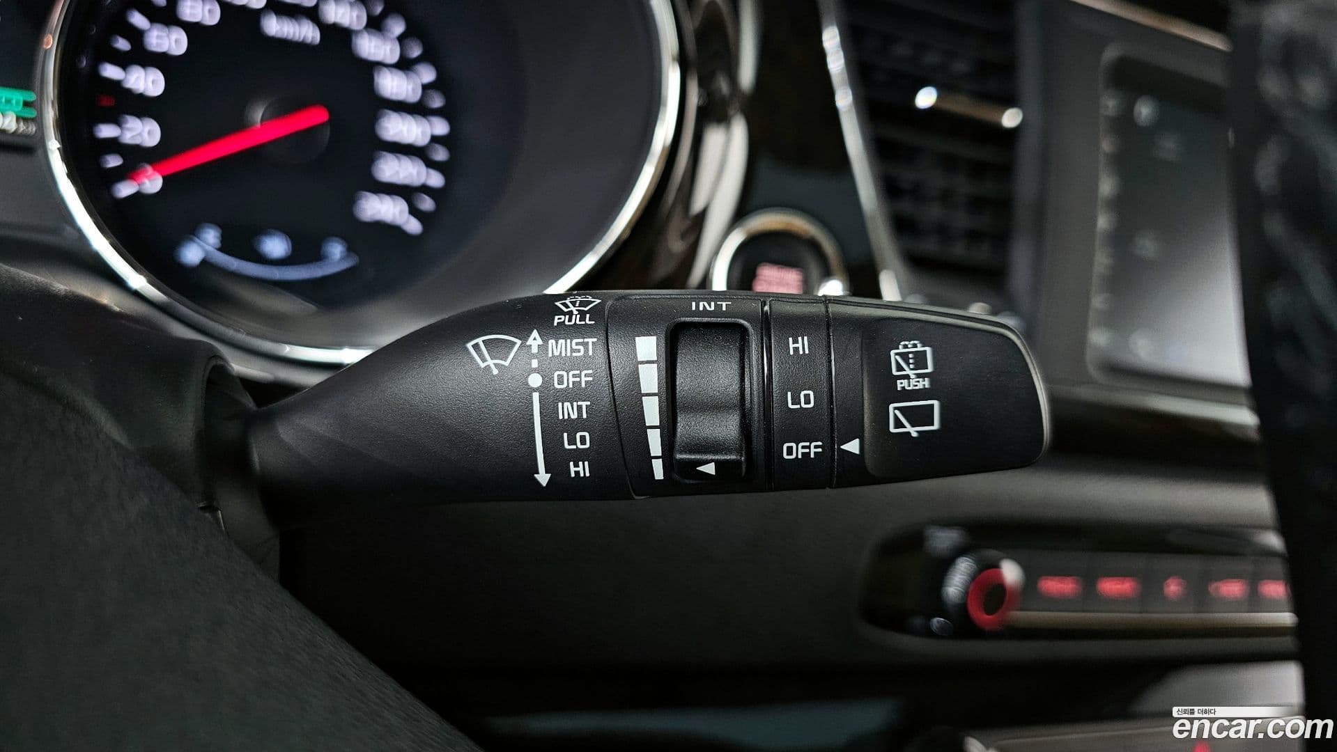 Main__Slider__Photo:Canival Kia 2019.4-26