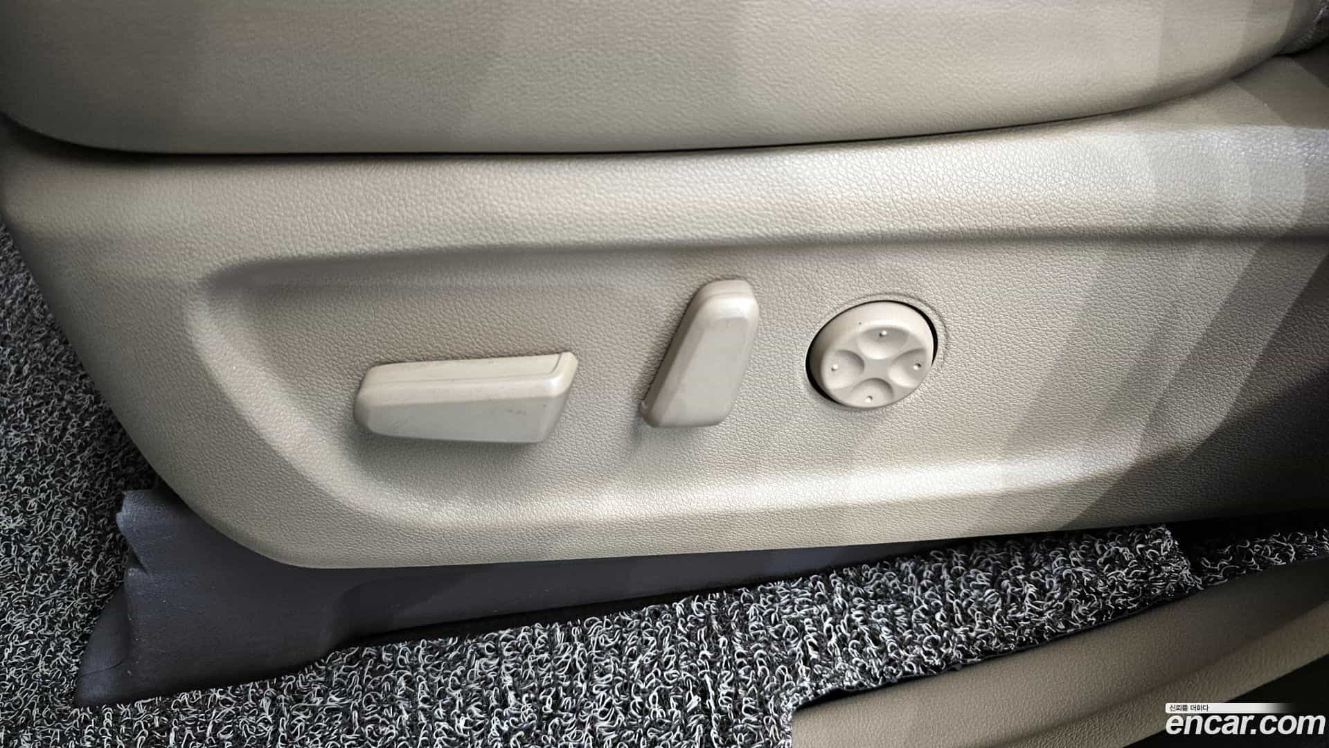 Canival Kia 2019.4-OPTION-044