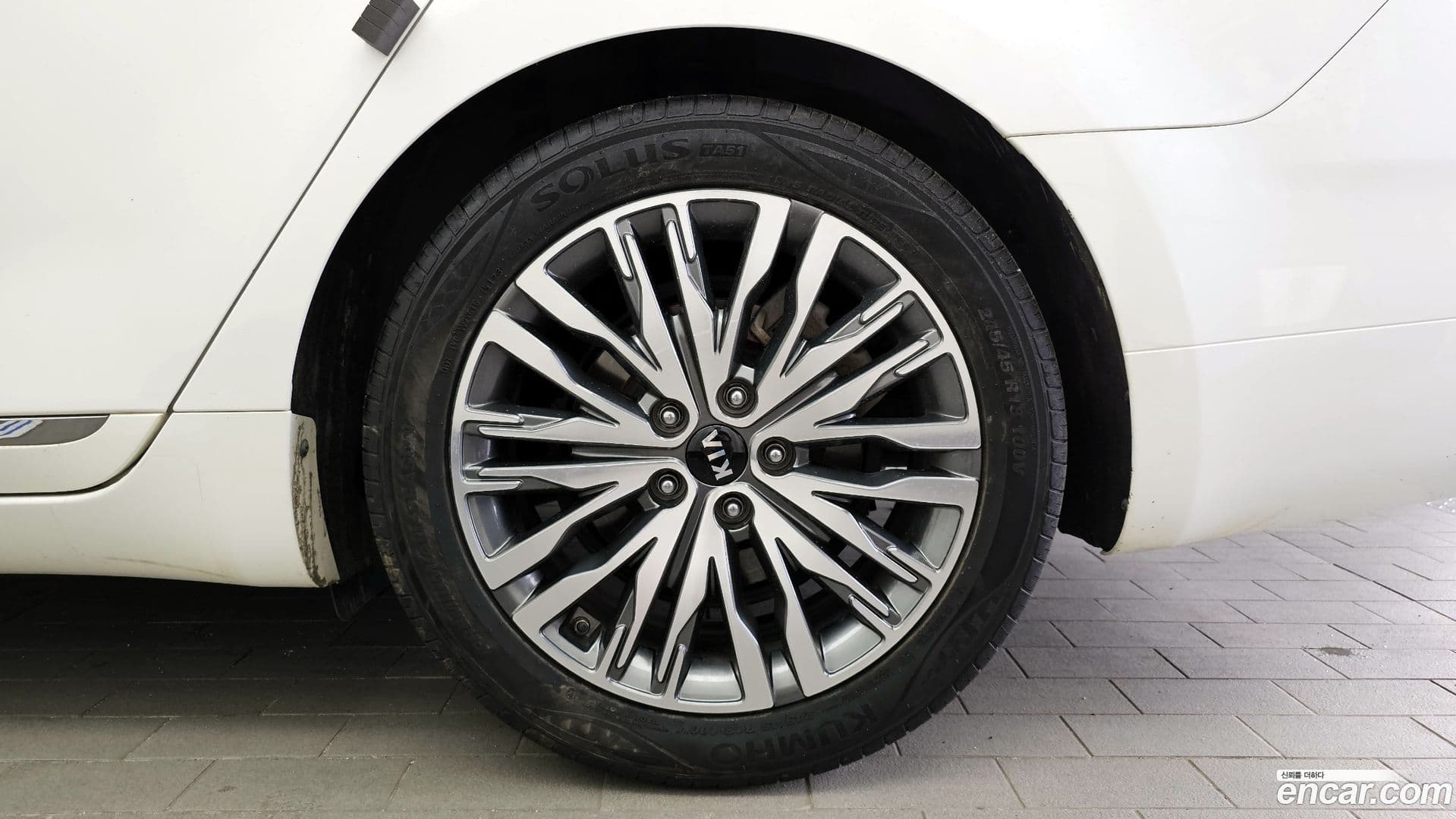 Main__Slider__Photo:K7 Kia 2019.7-20