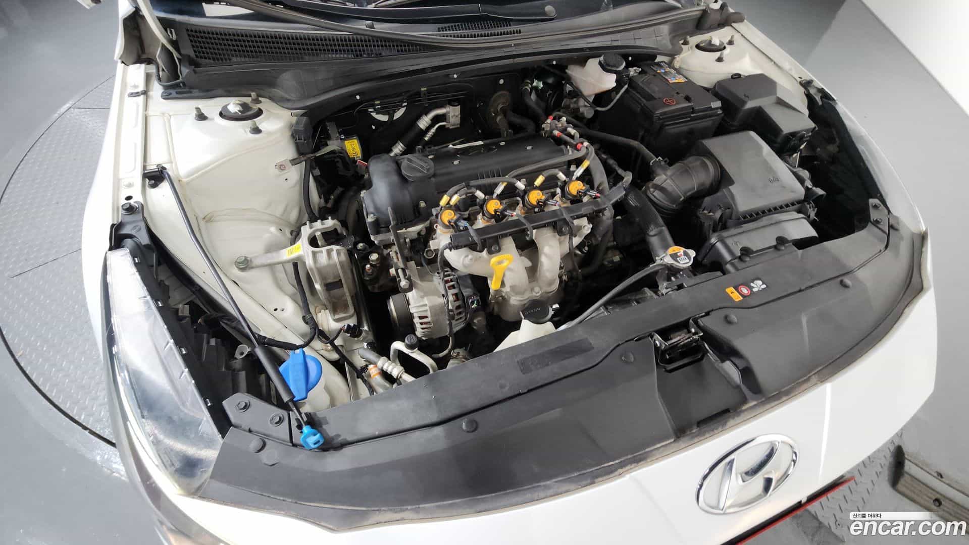 AVANTE Hyundai 2022.8-OUTER-006