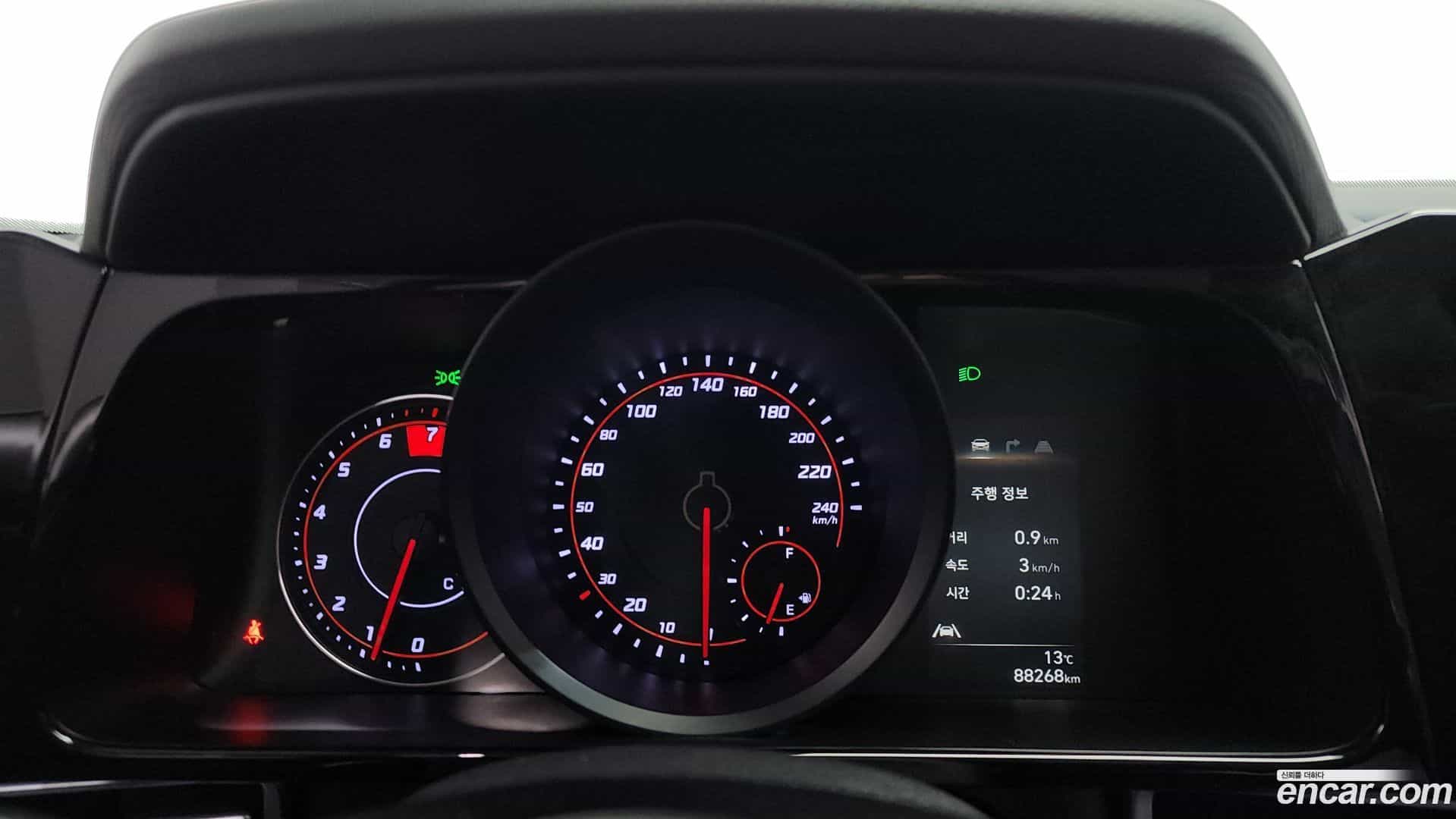 AVANTE Hyundai 2022.8-INNER-008