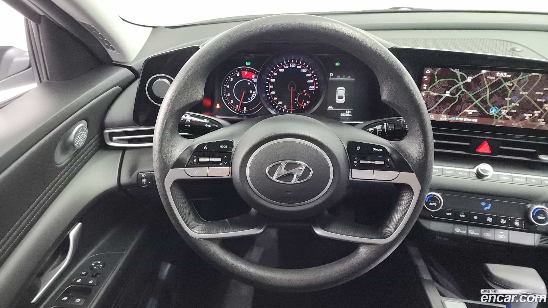 AVANTE Hyundai 2022.8-OPTION-018