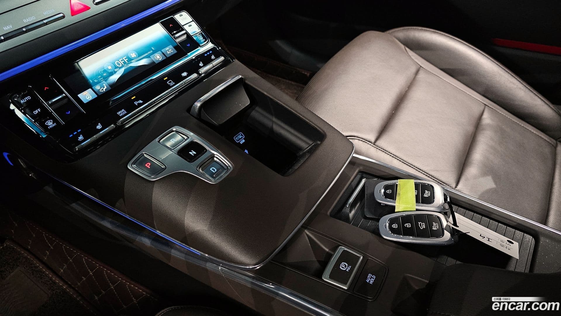 Main__Slider__Photo:Grandeur Hyundai 2021.2-8