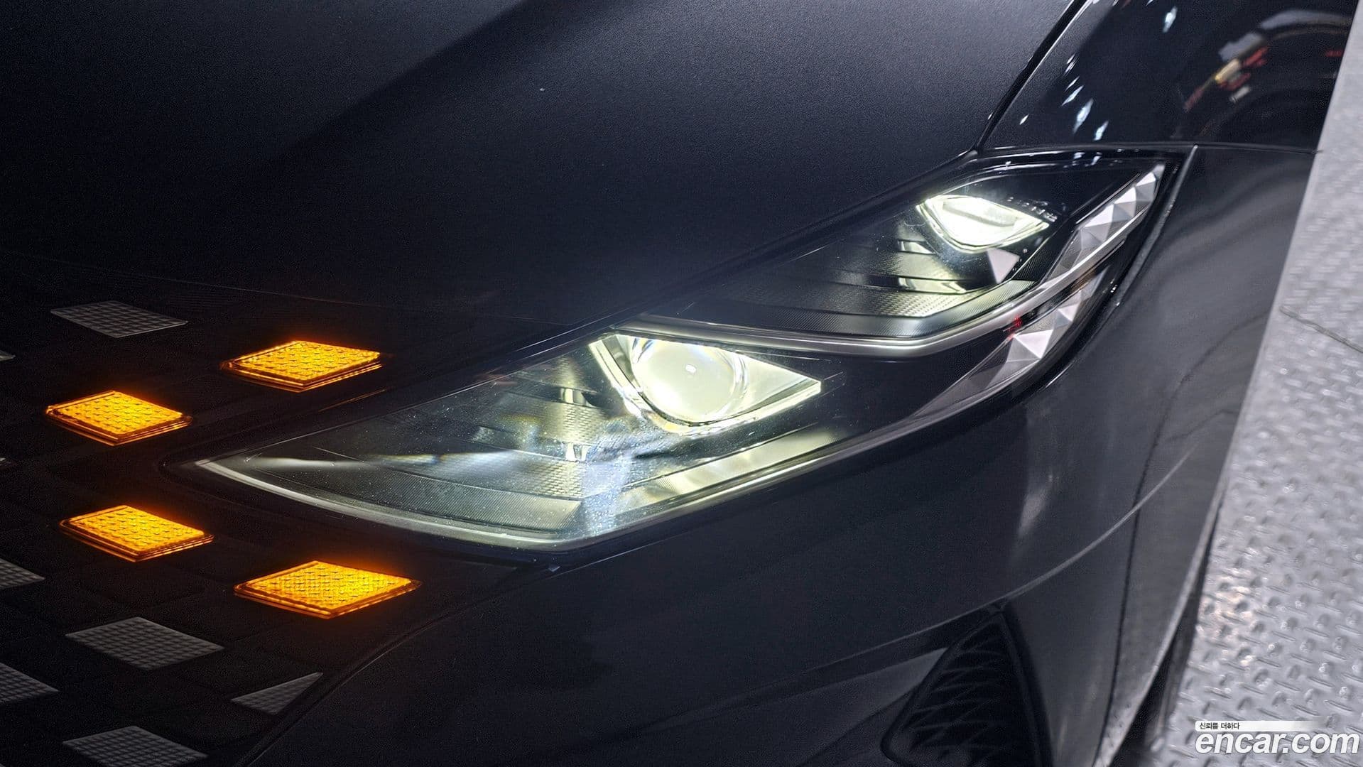 Main__Slider__Photo:Grandeur Hyundai 2021.2-22
