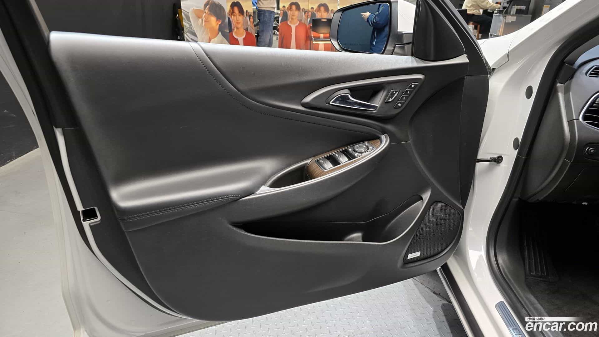 Malibu Chevrolet 2018.3-INNER-034