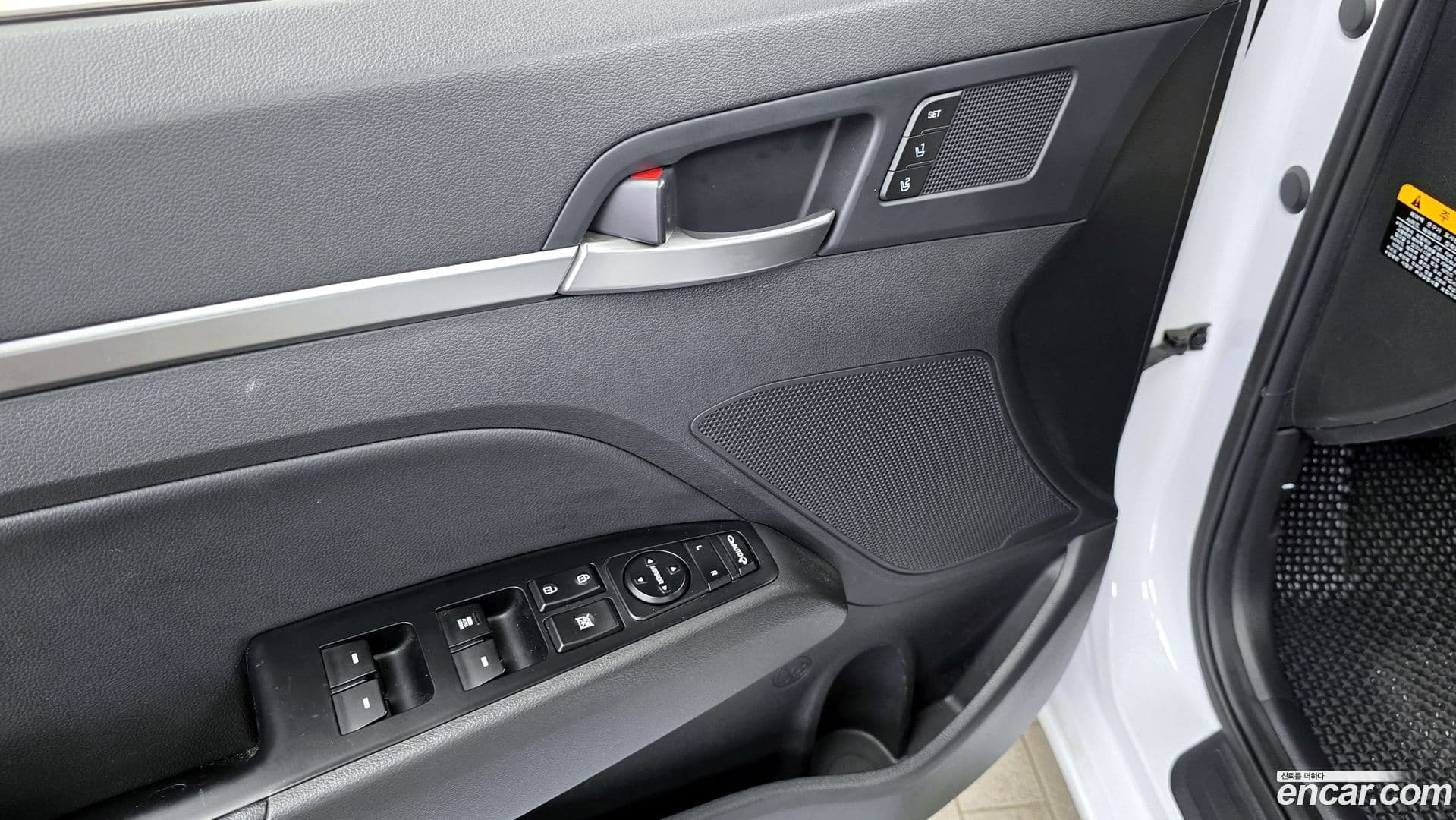 Main__Slider__Photo:AVANTE Hyundai 2019.10-25