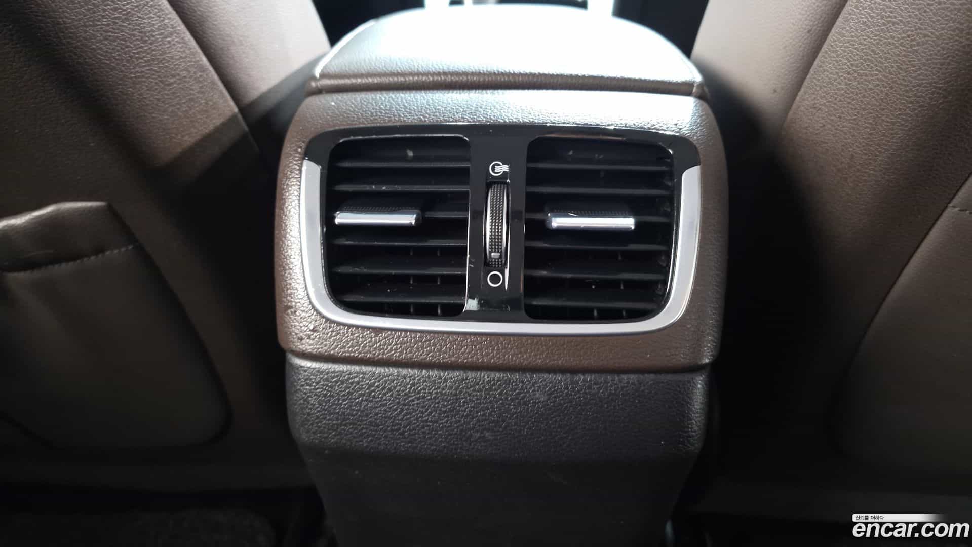Grandeur Hyundai 2017.11-OPTION-045