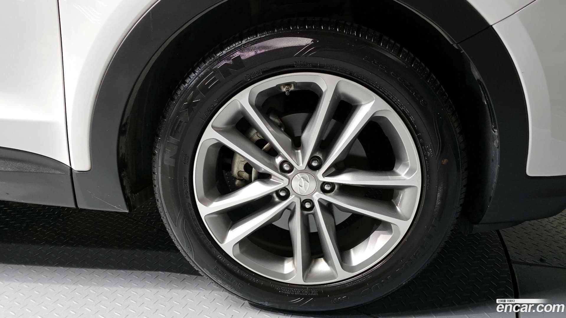 Main__Slider__Photo:Santafe Hyundai 2016.1-20