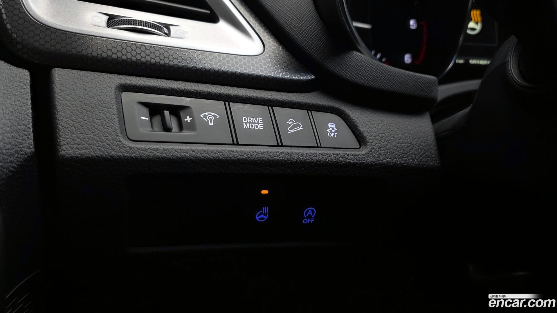Main__Slider__Photo:Santafe Hyundai 2016.1-26