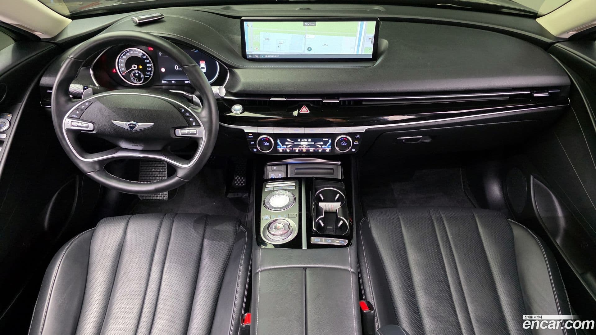 Main__Slider__Photo:G80 Genesis 2022.1-6