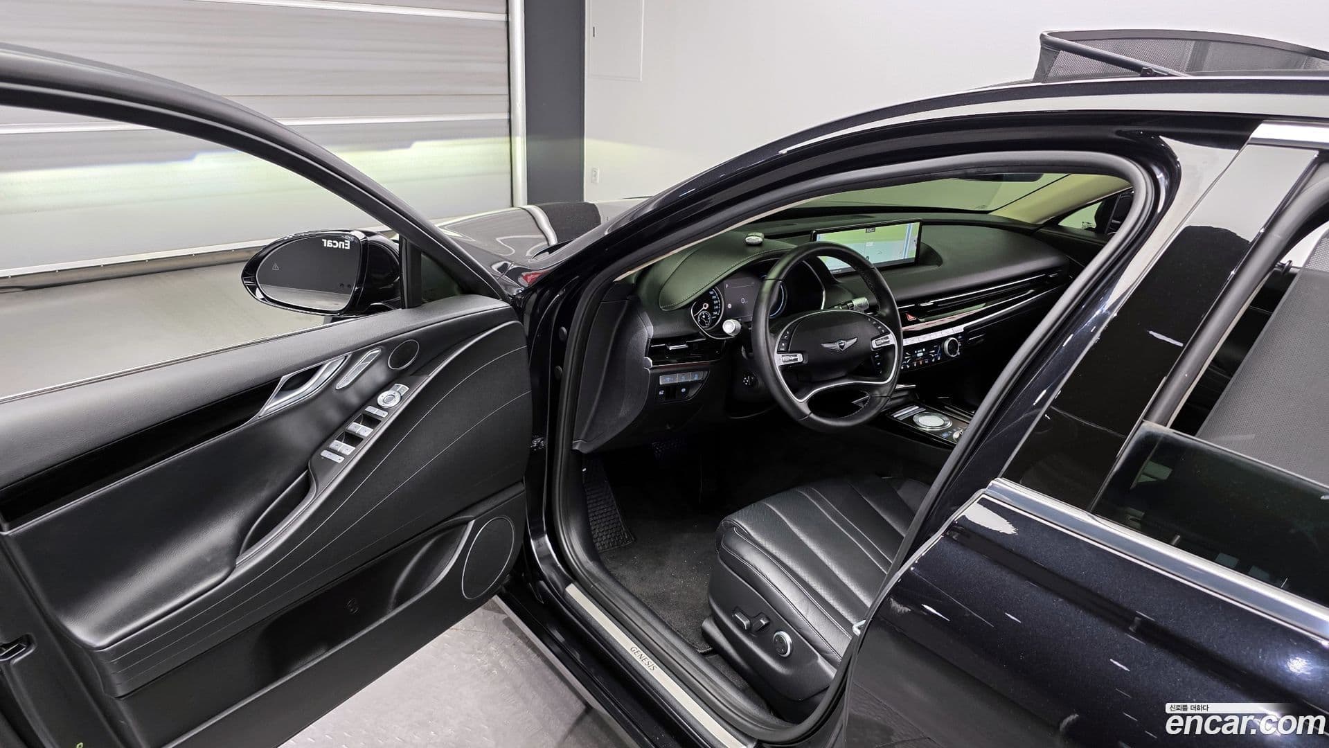 Main__Slider__Photo:G80 Genesis 2022.1-9