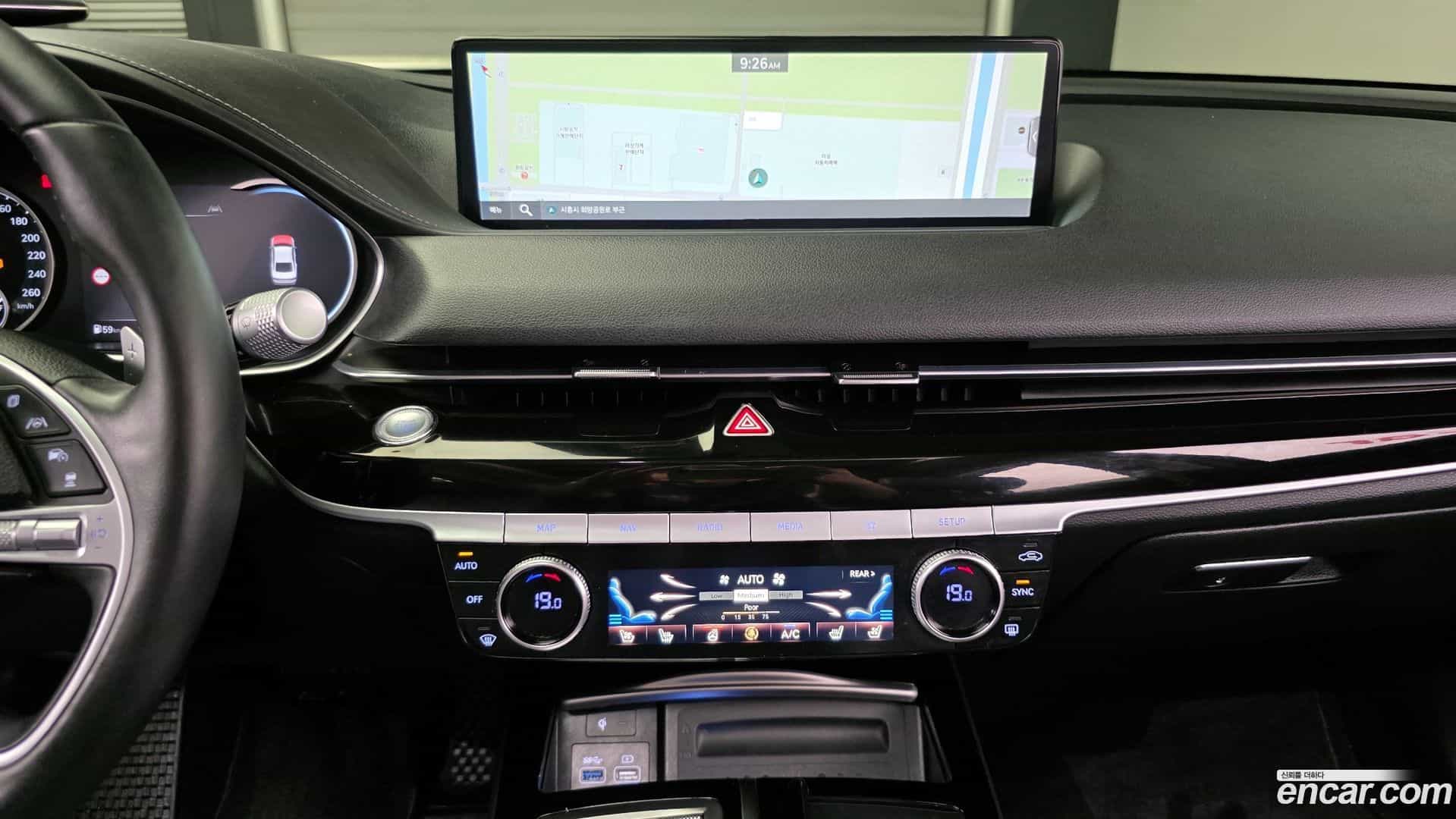 G80 Genesis 2022.1-OPTION-024