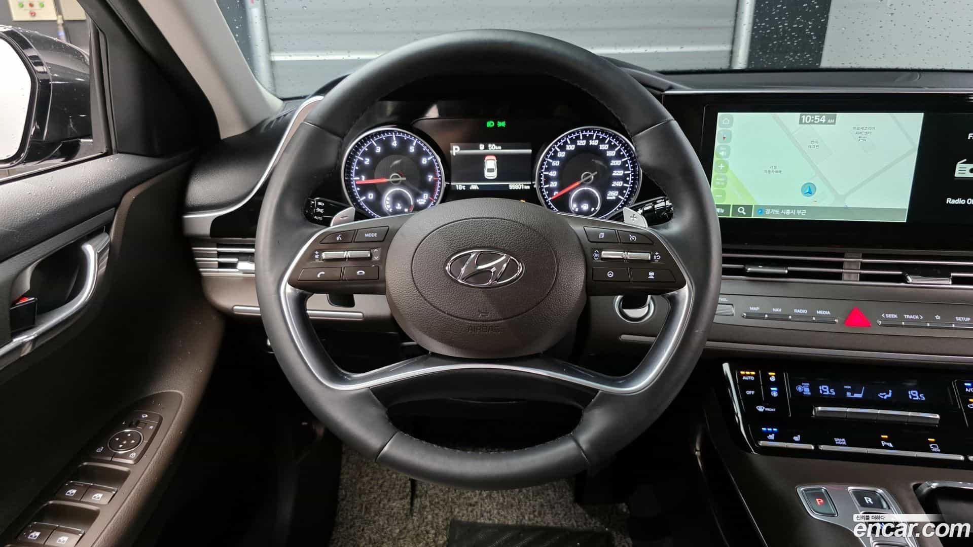 Grandeur Hyundai 2022.0-OPTION-016