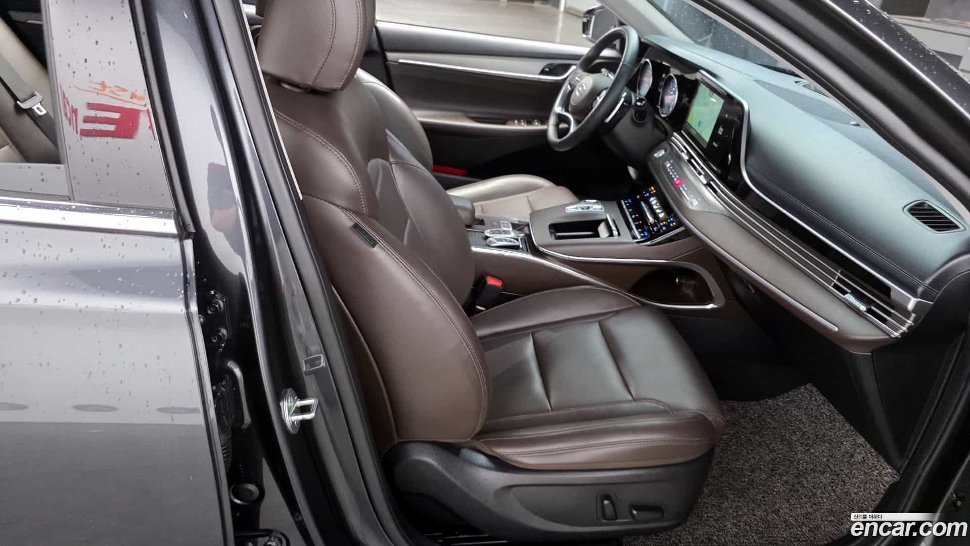 Grandeur Hyundai 2022.0-INNER-036