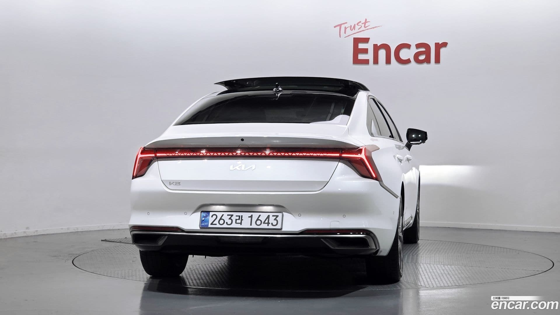 Main__Slider__Photo:K8 Kia 2022.3-3