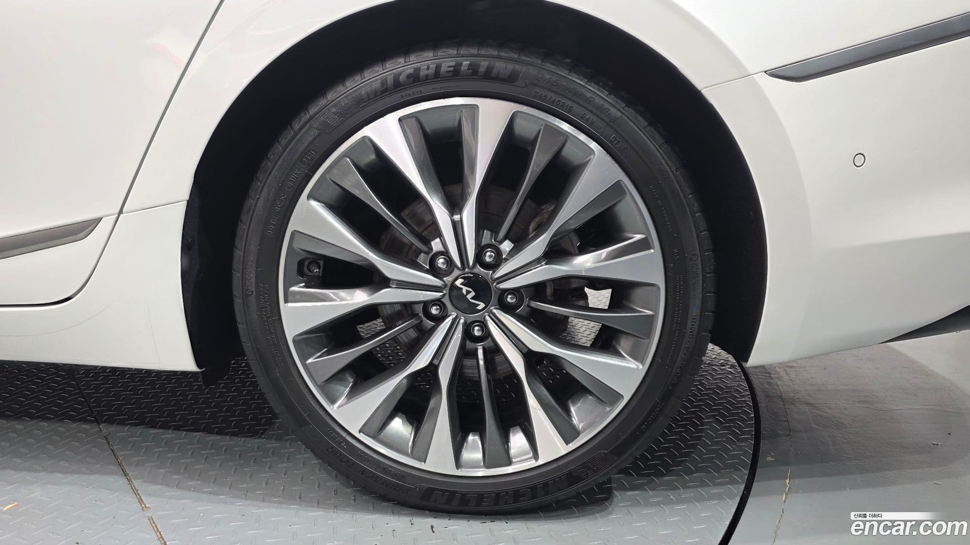 Main__Slider__Photo:K8 Kia 2022.3-20