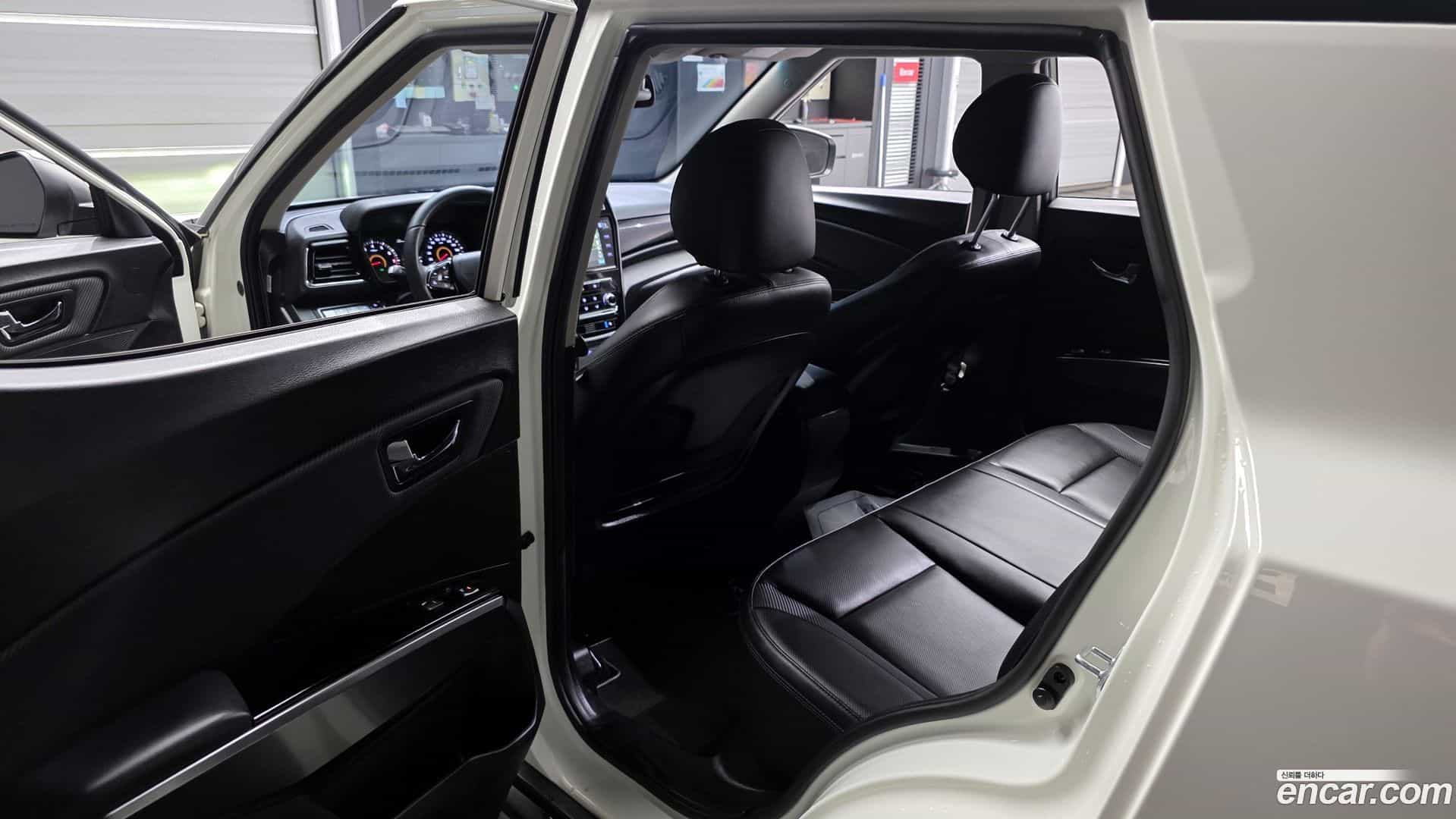 TIBOLI KG Mobility 2022.2-INNER-036