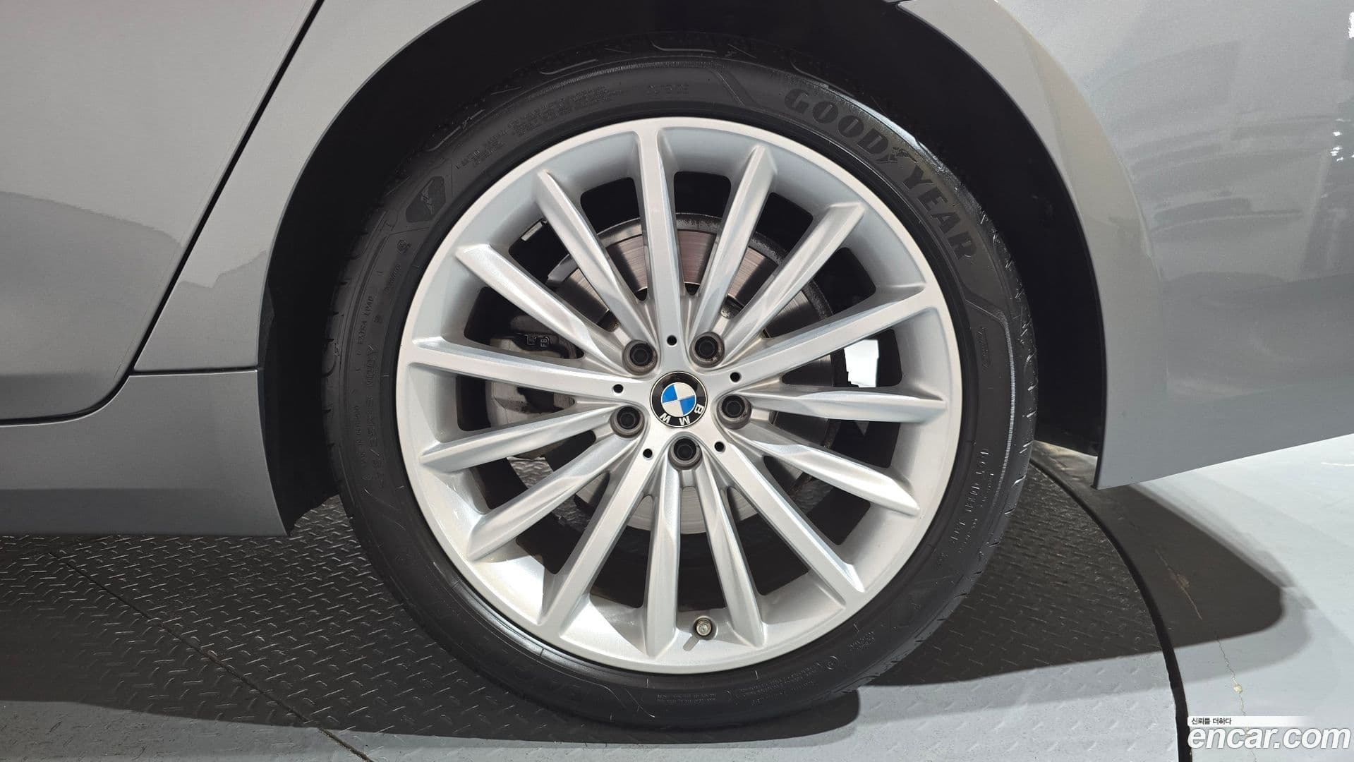 Main__Slider__Photo:5-Series BMW 2023.0-20
