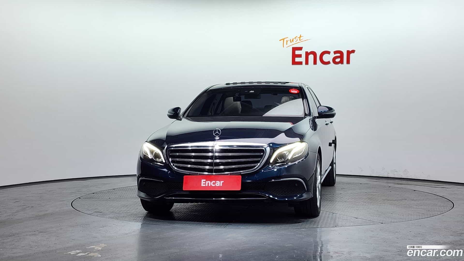 E-Class Mercedes-Benz 2016.8-OUTER-003