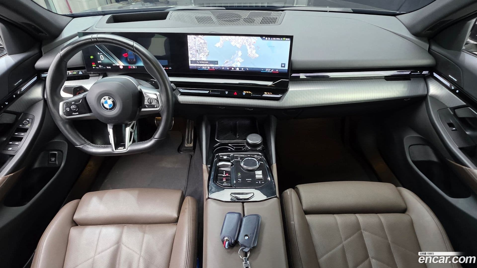 Main__Slider__Photo:5-Series BMW 2023.9-6