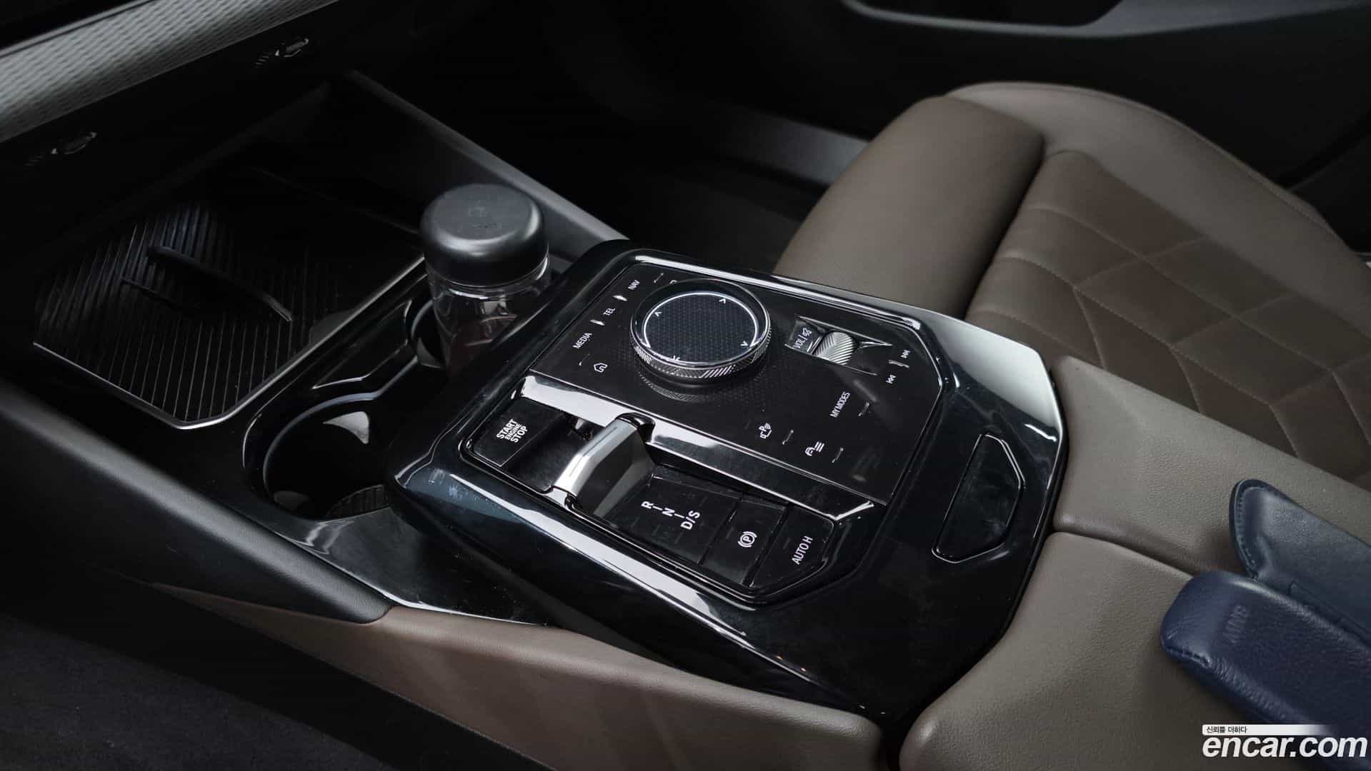 5-Series BMW 2023.9-INNER-009