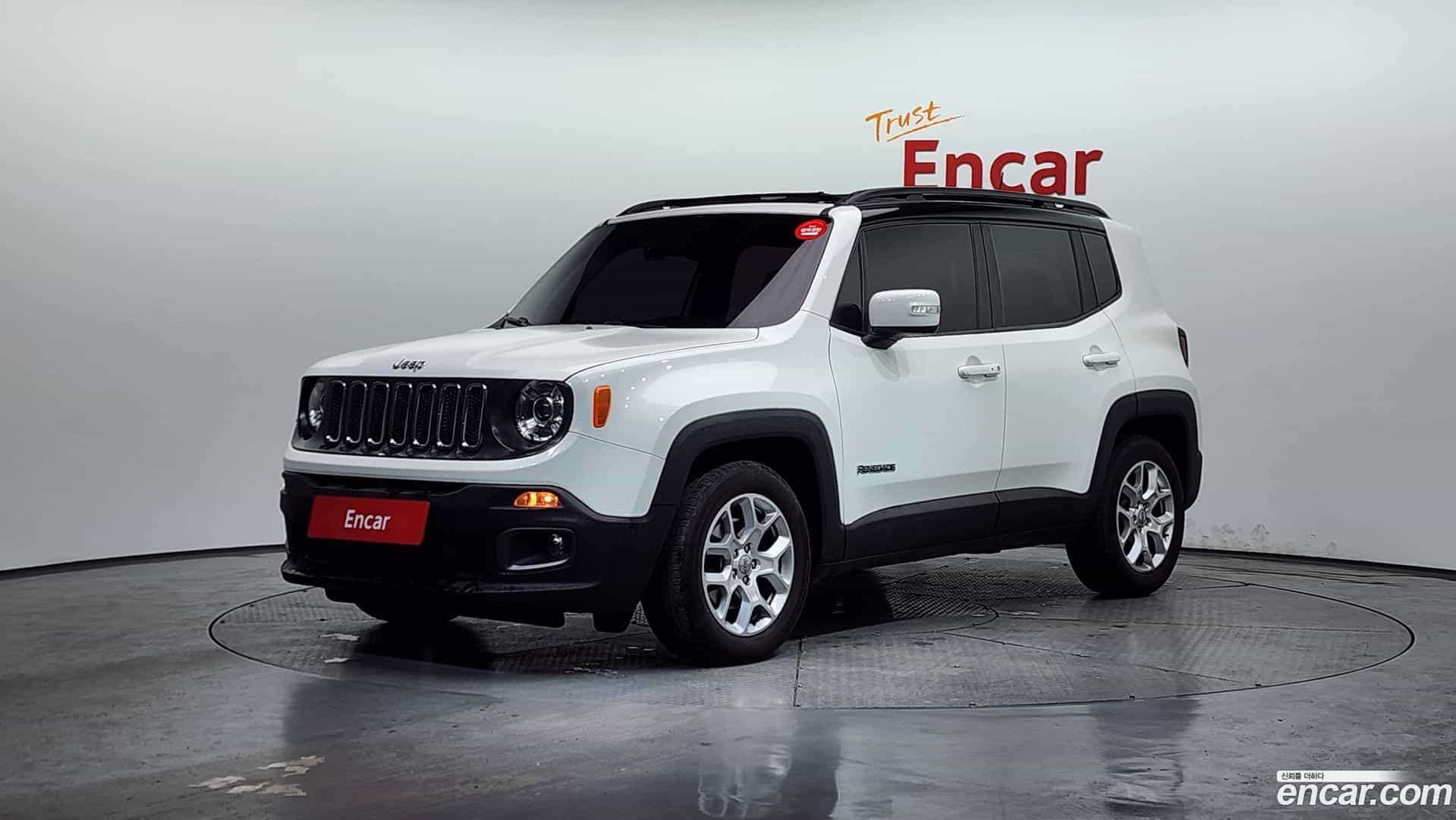 Renegade Jeep 2018.8-OUTER-001