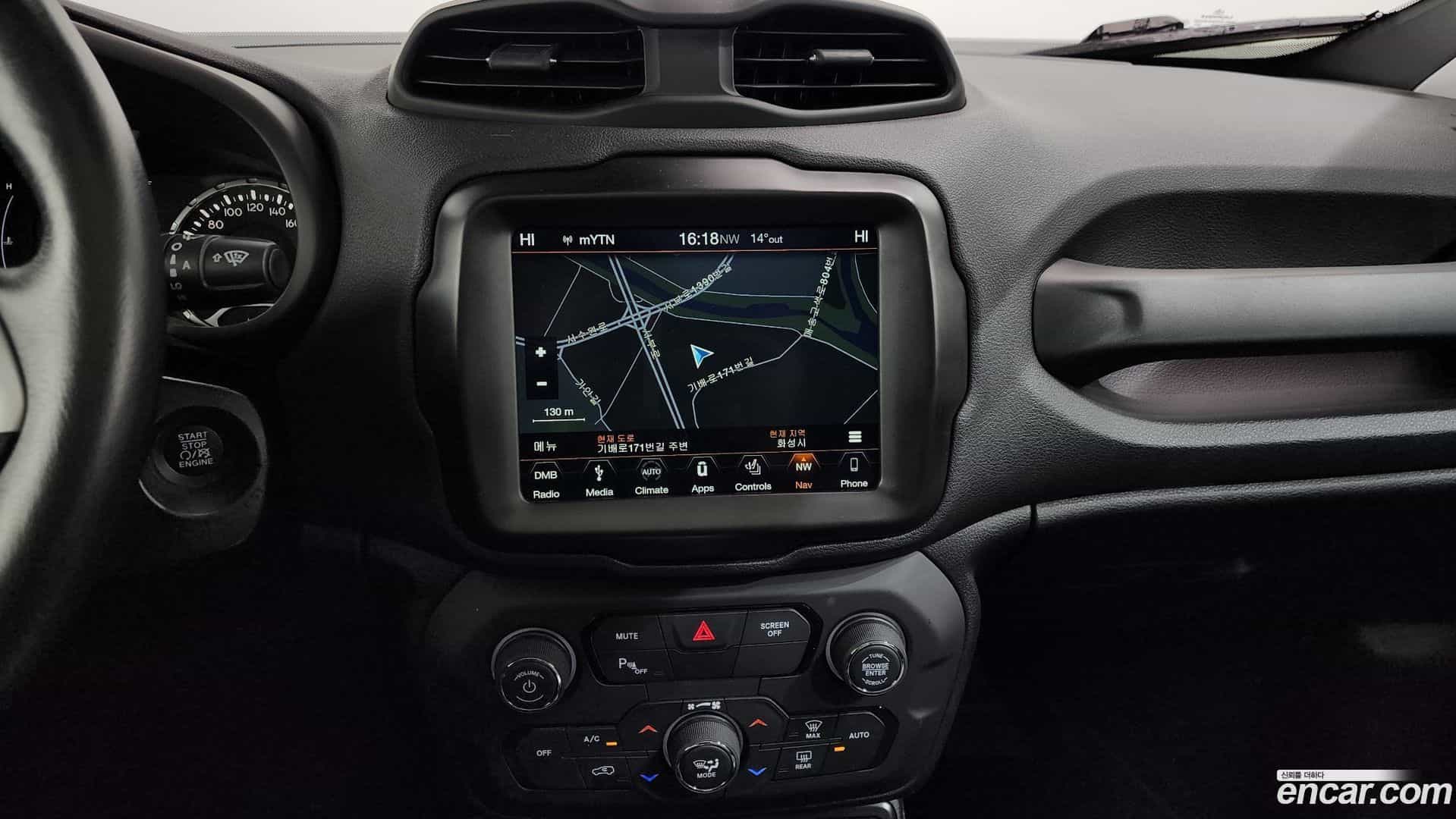 Renegade Jeep 2018.8-OPTION-017
