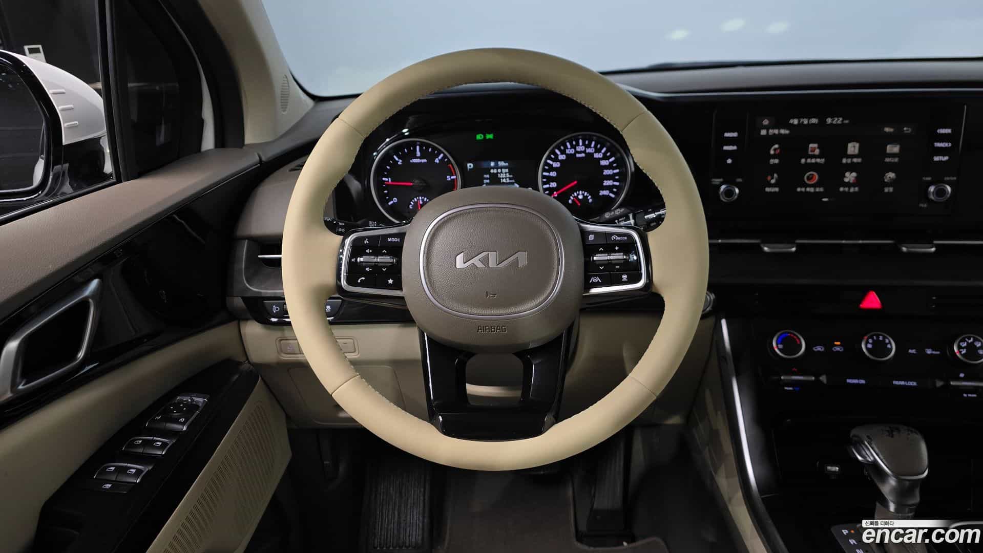 Canival Kia 2022.3-OPTION-016