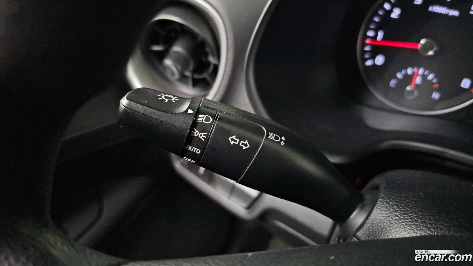 K3 Kia 2018.5-OPTION-041