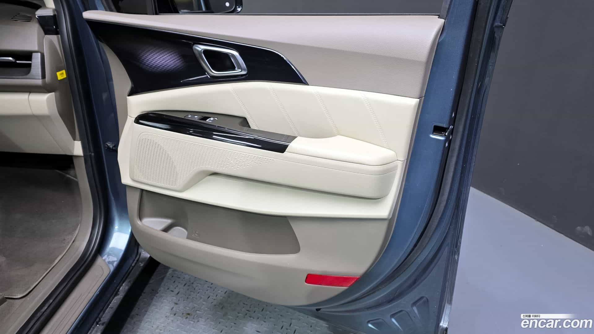 Canival Kia 2021.5-INNER-035