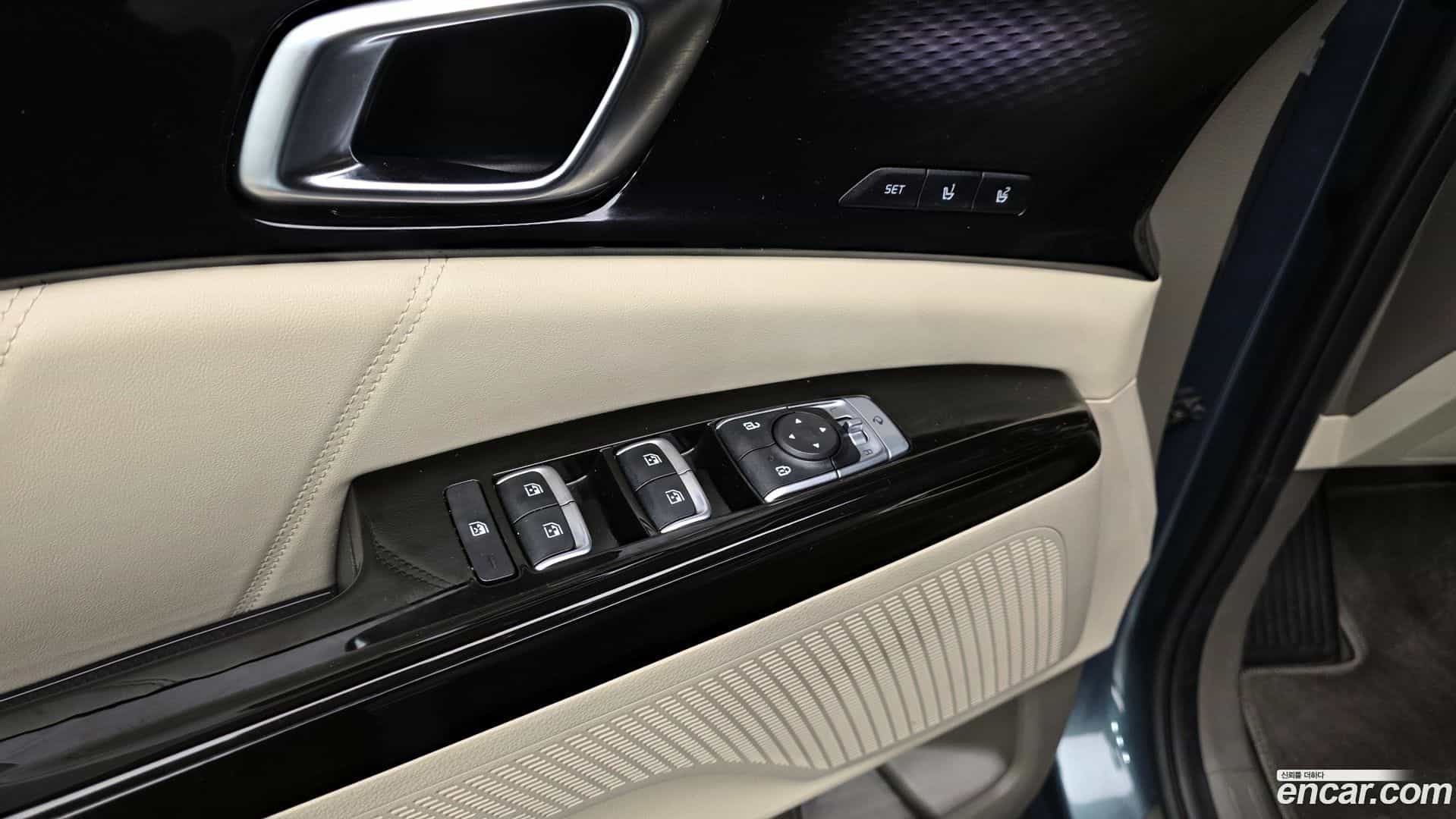 Canival Kia 2021.5-OPTION-041