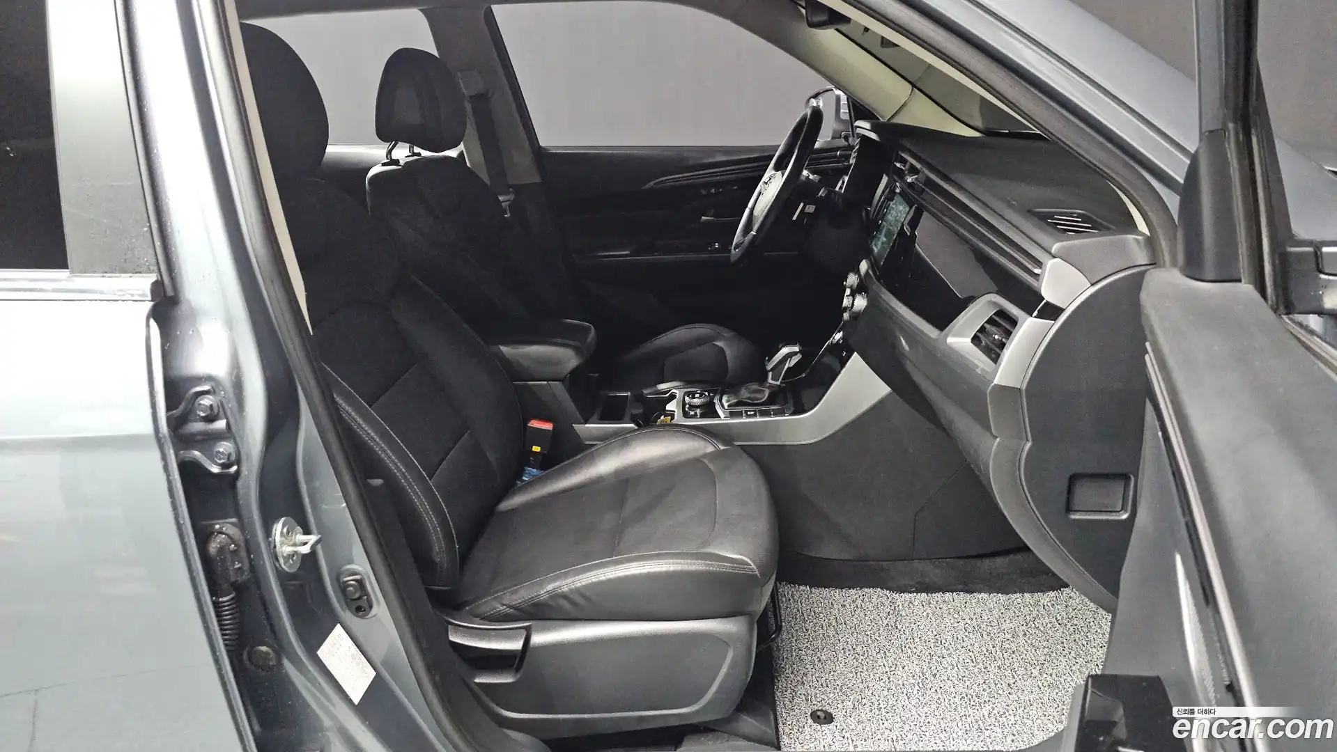 KORANDO KG Mobility 2021.10-INNER-036