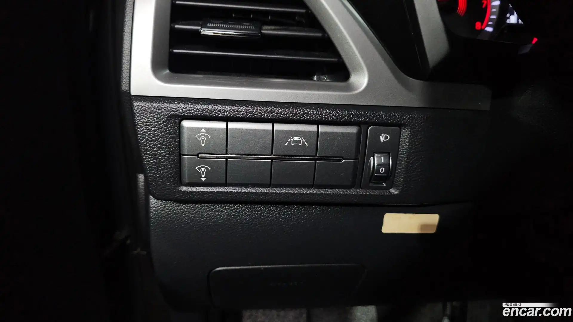 KORANDO KG Mobility 2021.10-OPTION-040