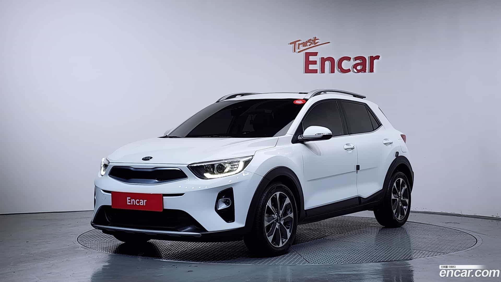 Stonic Kia 2018.8-OUTER-001