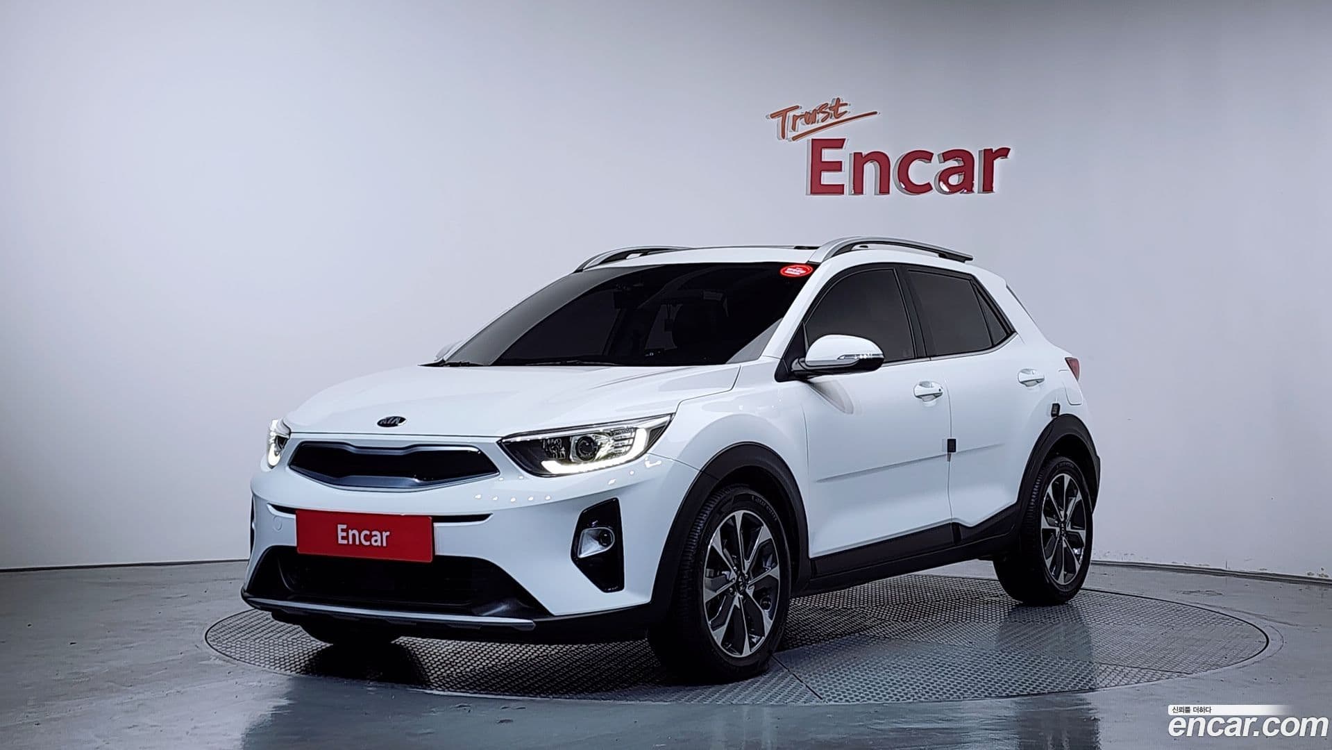 Main__Slider__Photo:Stonic Kia 2018.8-0