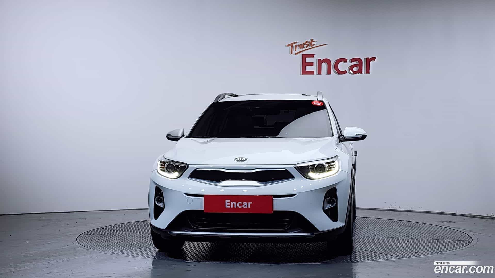 Stonic Kia 2018.8-OUTER-003