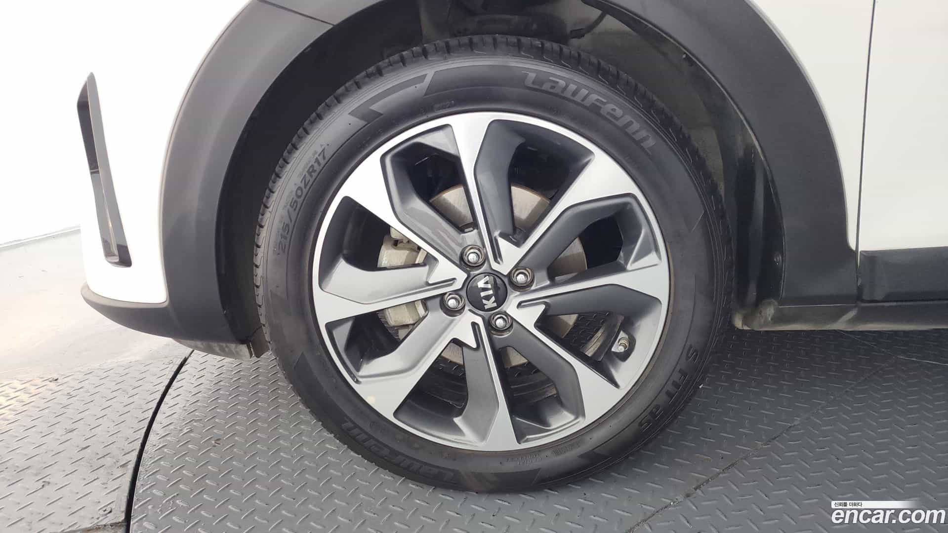 Stonic Kia 2018.8-OUTER-005