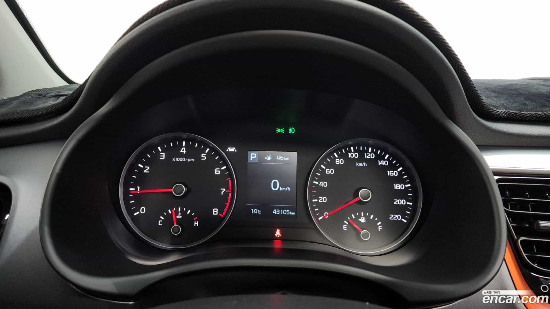 Stonic Kia 2018.8-INNER-008