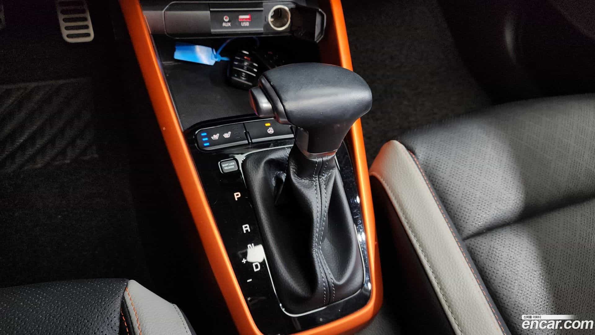 Stonic Kia 2018.8-INNER-009