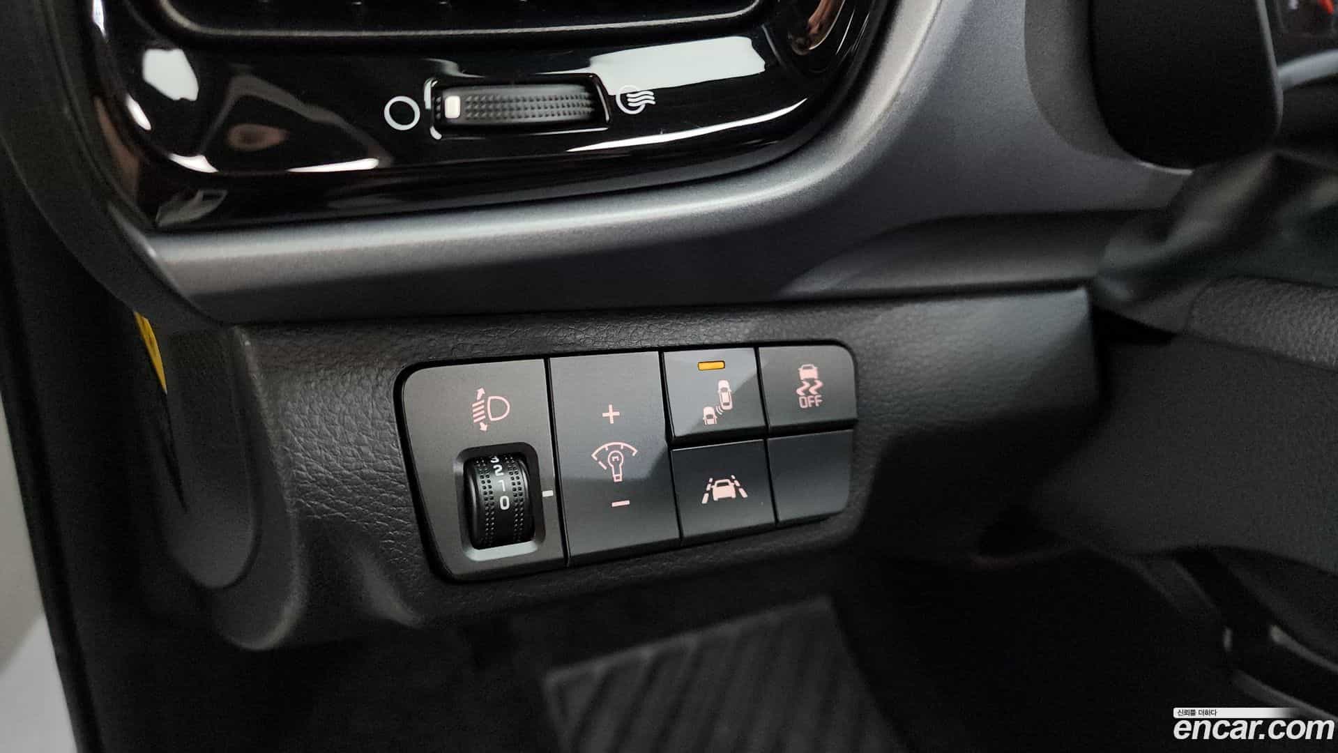 Stonic Kia 2018.8-OPTION-040