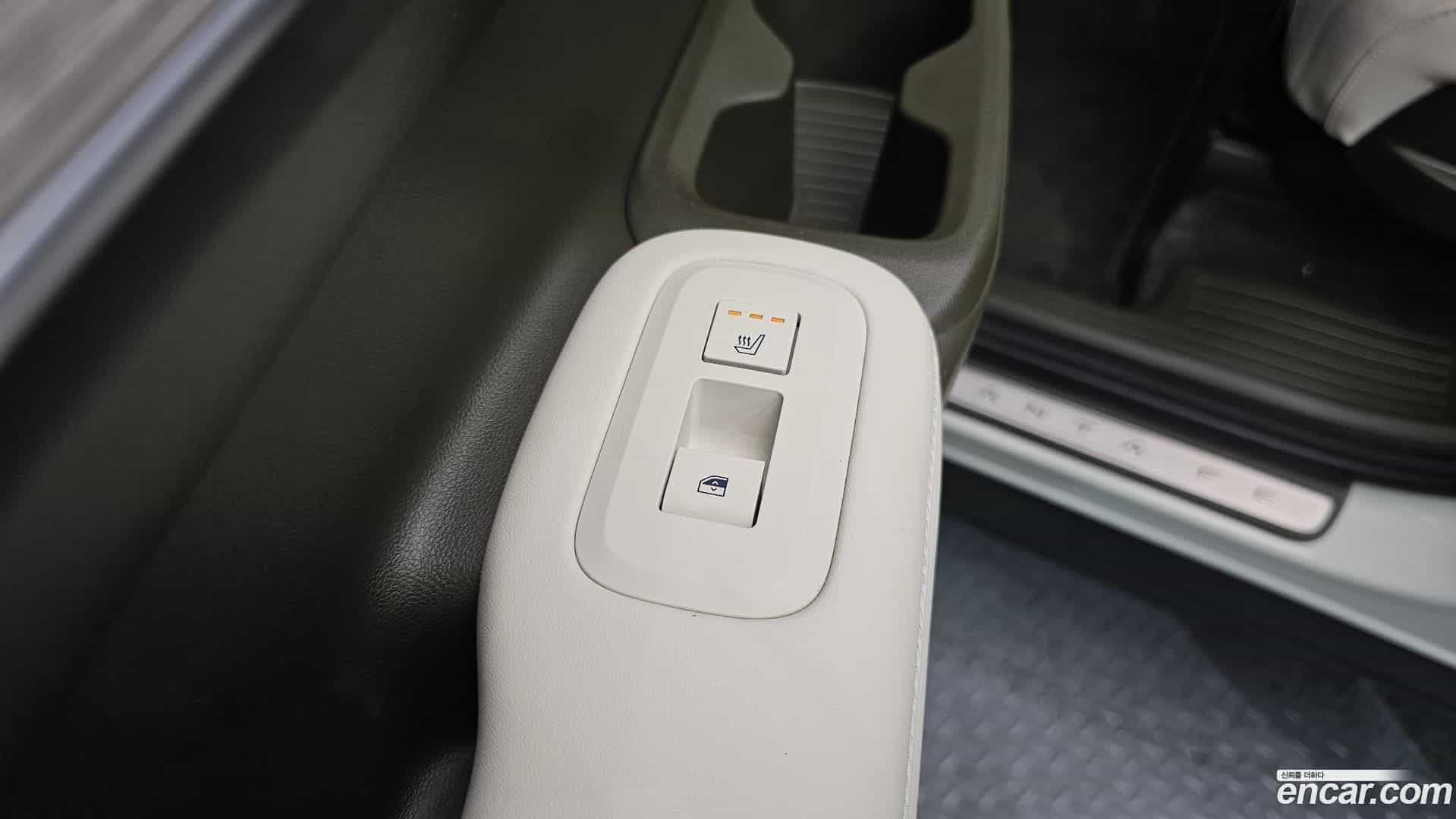 Santafe Hyundai 2023.7-OPTION-021