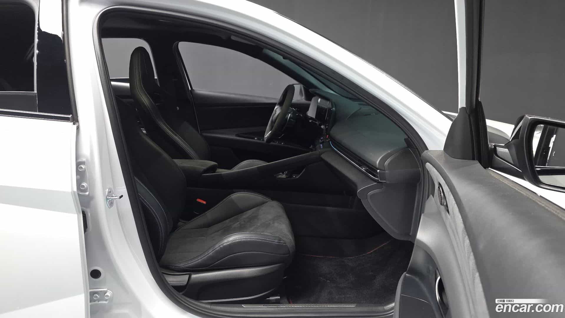 AVANTE Hyundai 2025.3-OPTION-015
