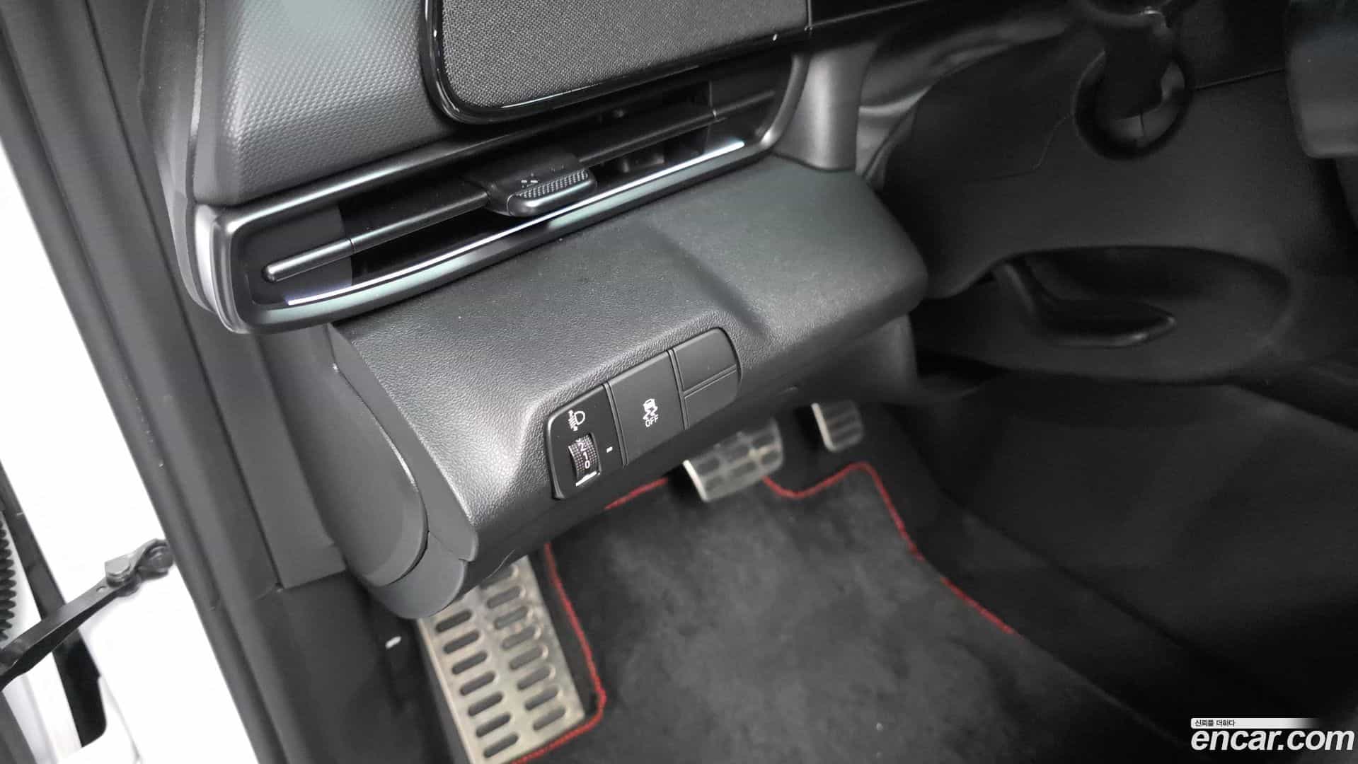 AVANTE Hyundai 2025.3-OPTION-043