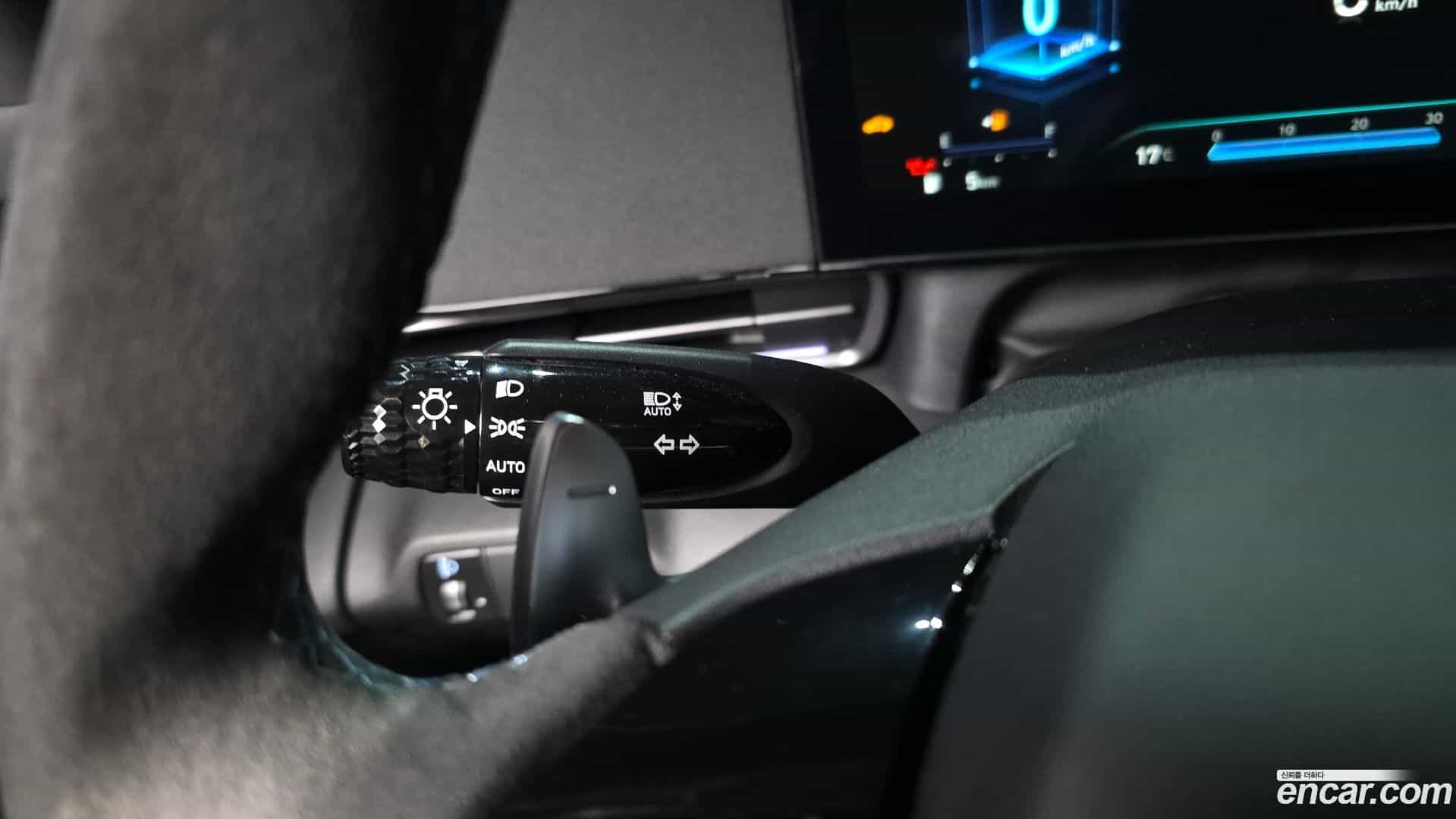 AVANTE Hyundai 2025.3-OPTION-047