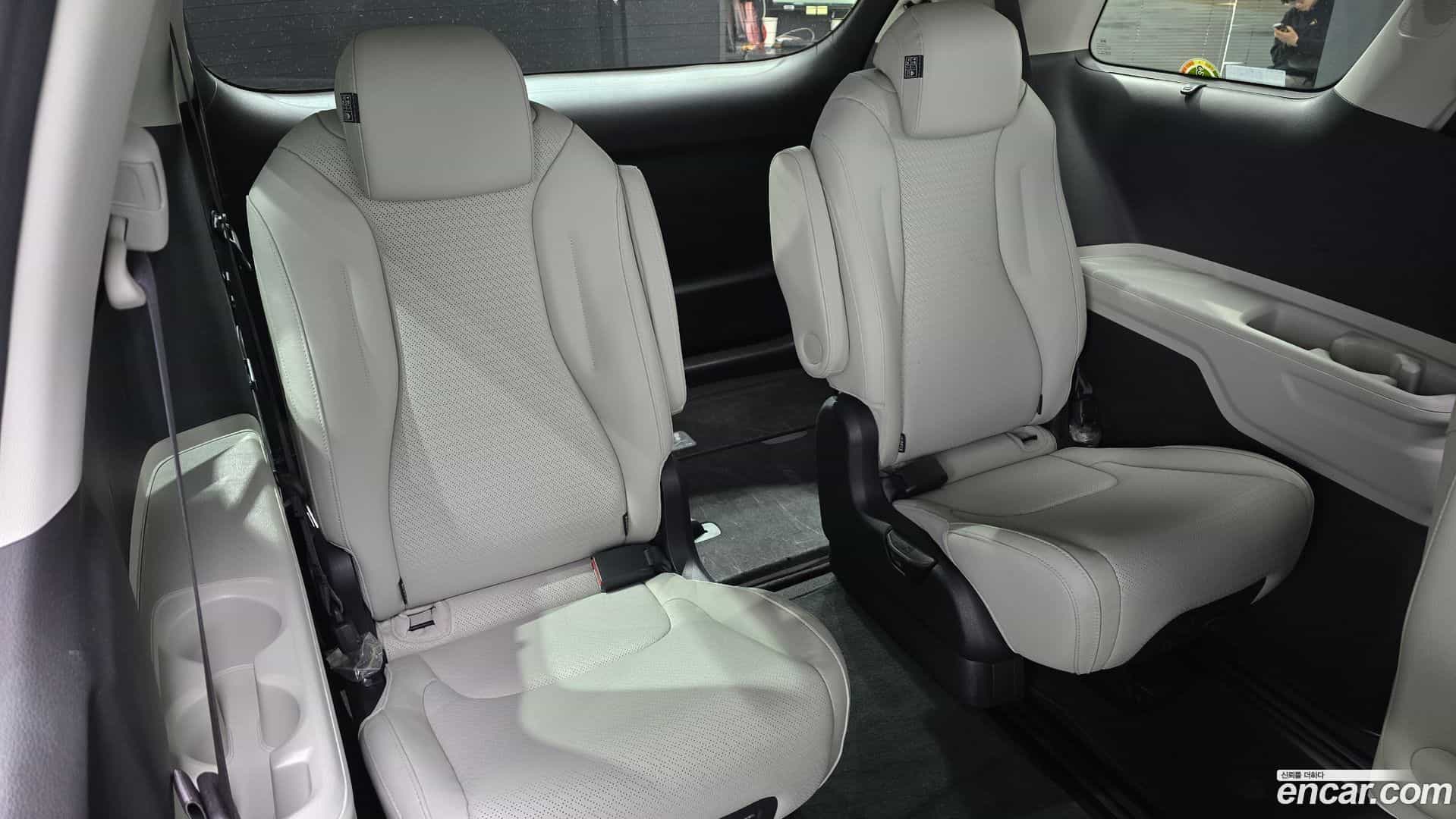 Canival Kia 2021.3-OPTION-017