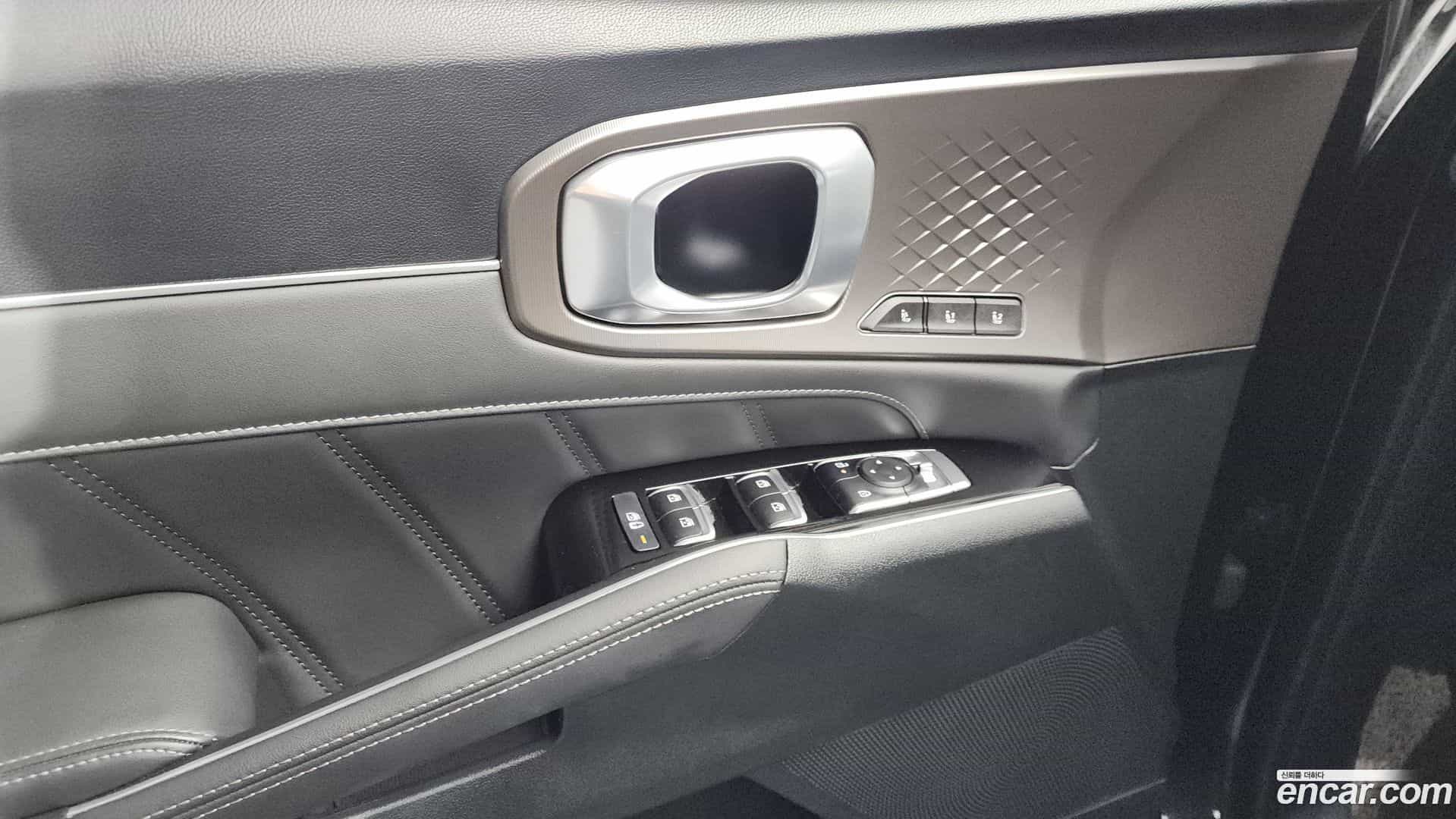 Sorento Kia 2023.9-INNER-034