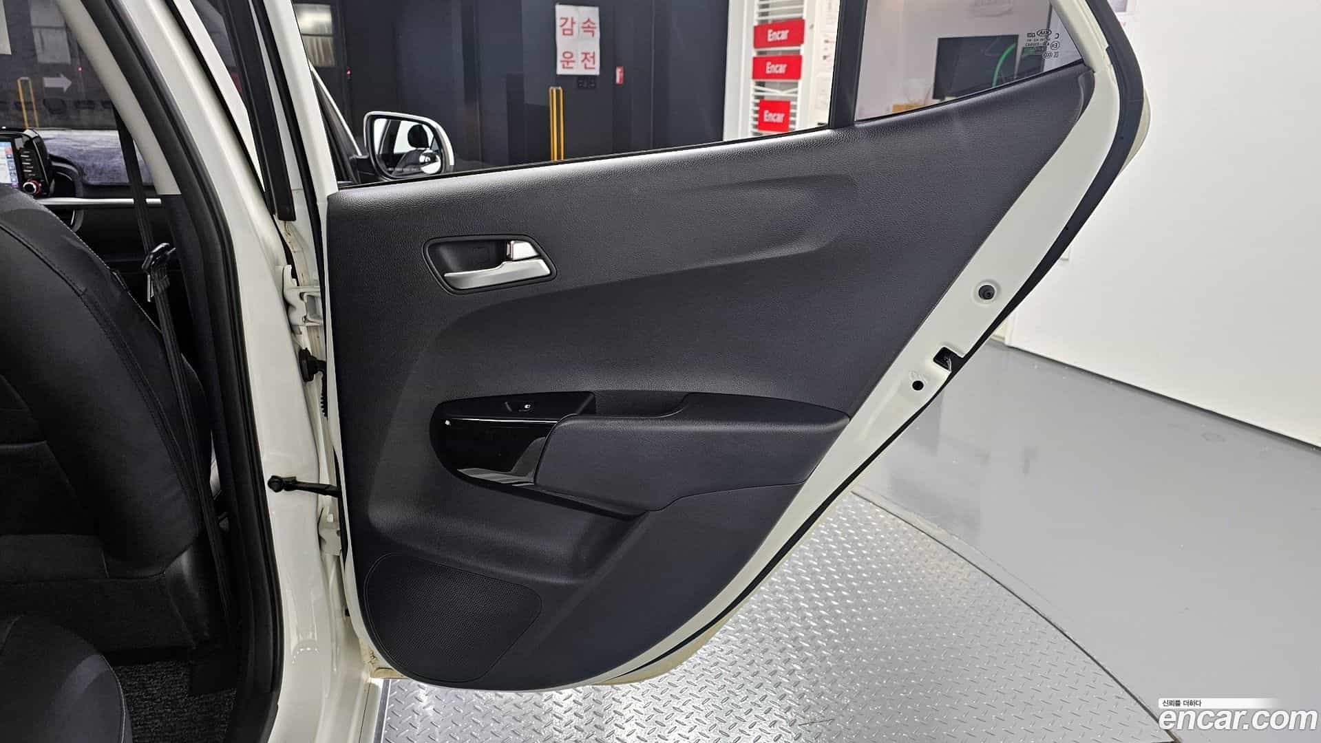 morning Kia 2019.0-INNER-035