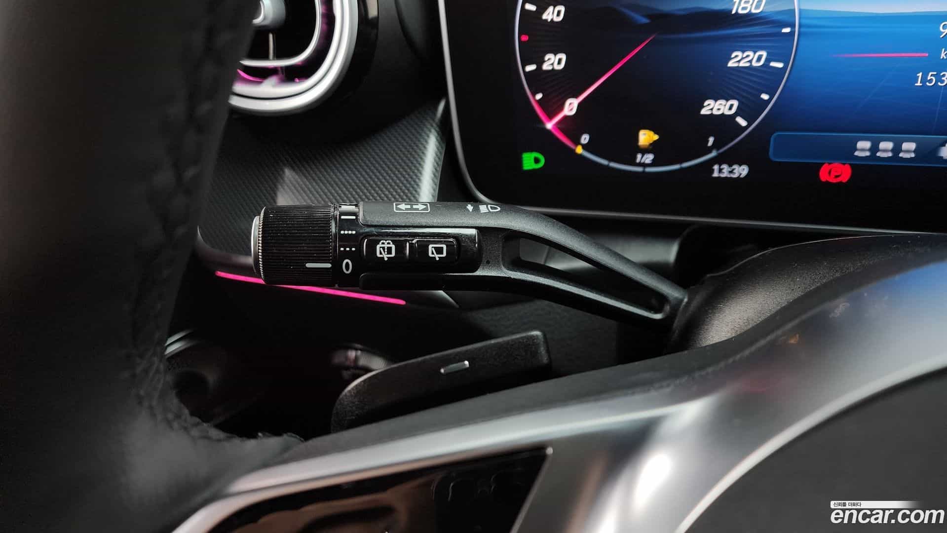 GLC-Class Mercedes-Benz 2024.11-OPTION-042