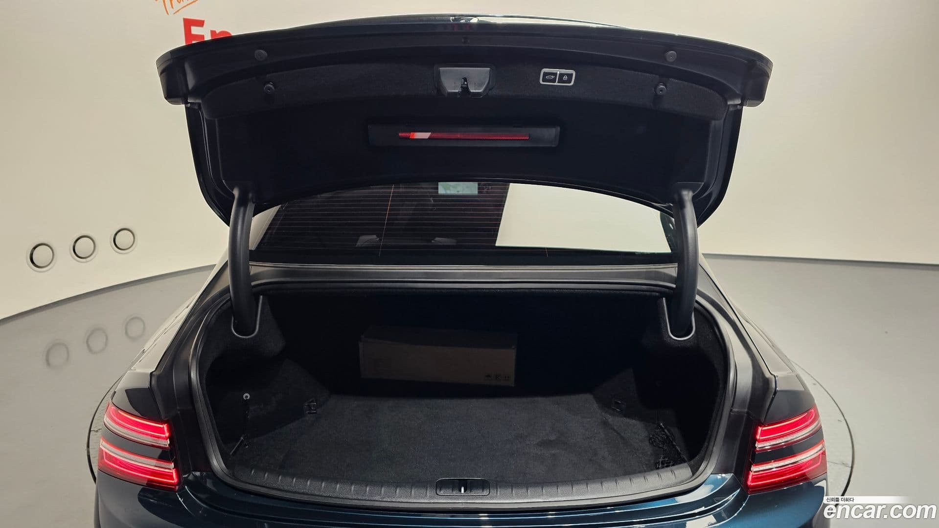 Main__Slider__Photo:G80 Genesis 2020.5-19