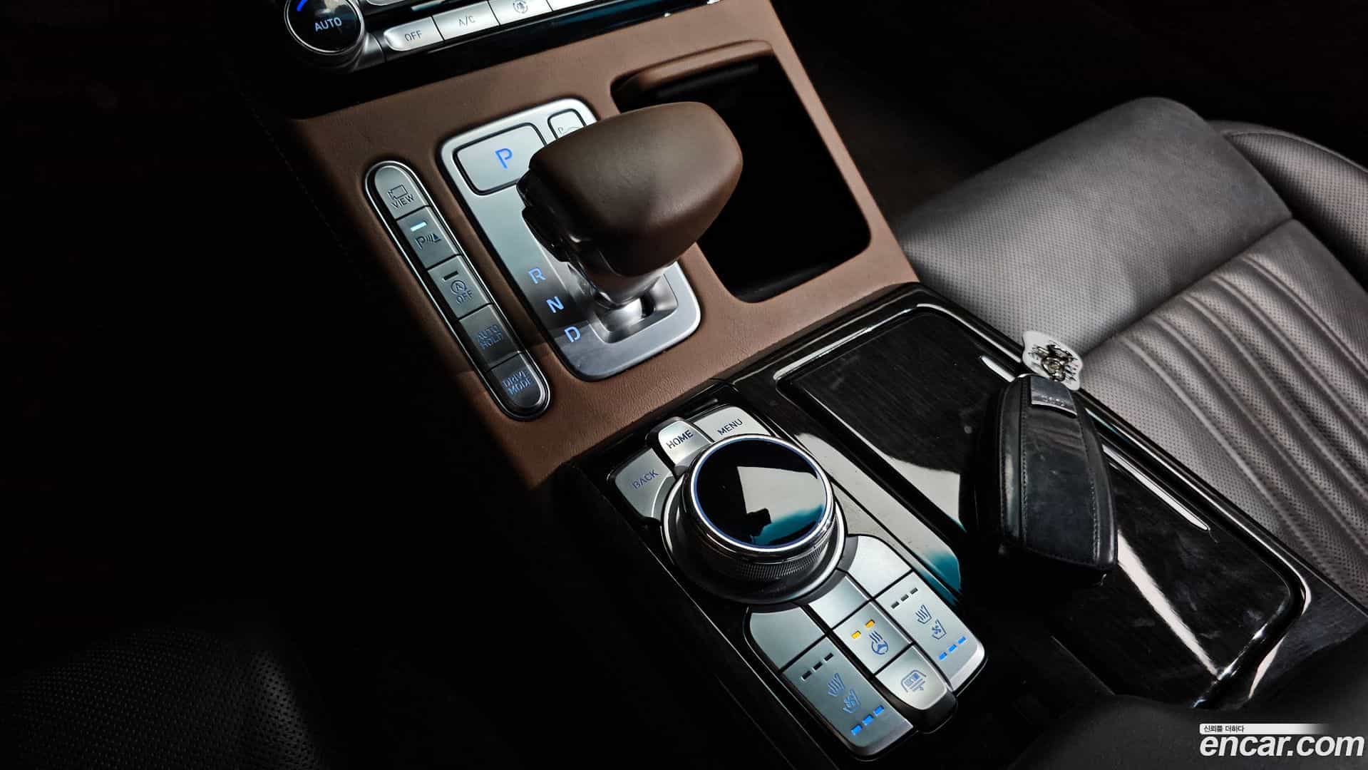 G90 Genesis 2019.6-INNER-009
